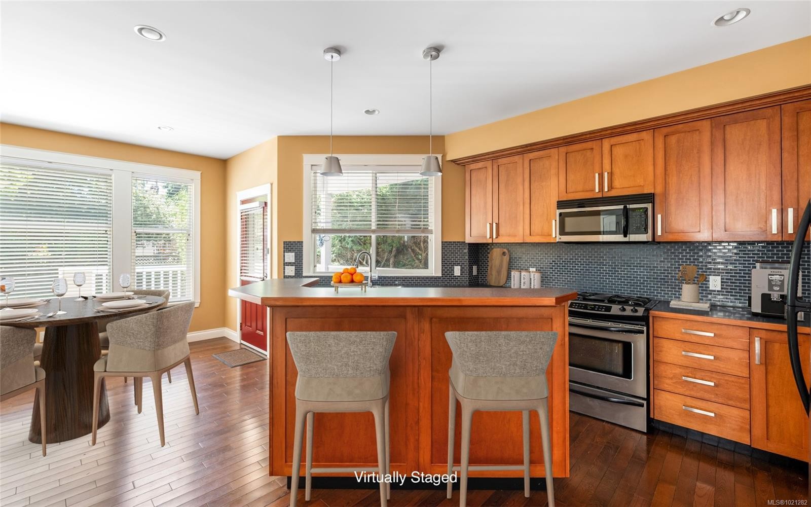 257 Michigan St, Victoria, BC