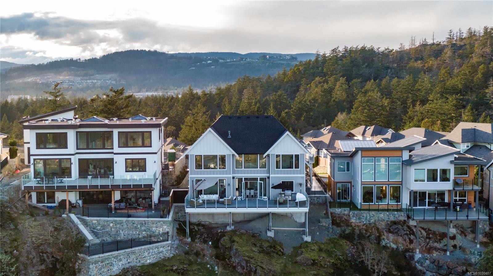 2701 Goldstone Hts, Langford, BC