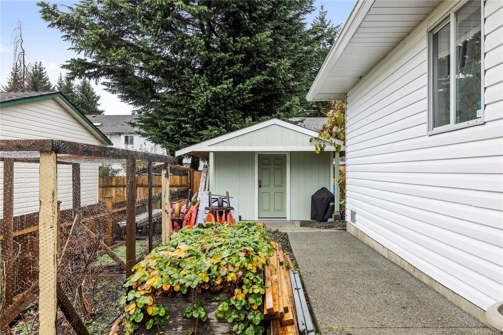 233 Ardoon Pl, Nanaimo, BC