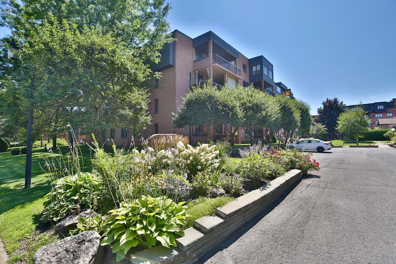 Frontage - 22-1645 Rue Gauthier, Saint-Bruno-De-Montarville, QC - Outdoor