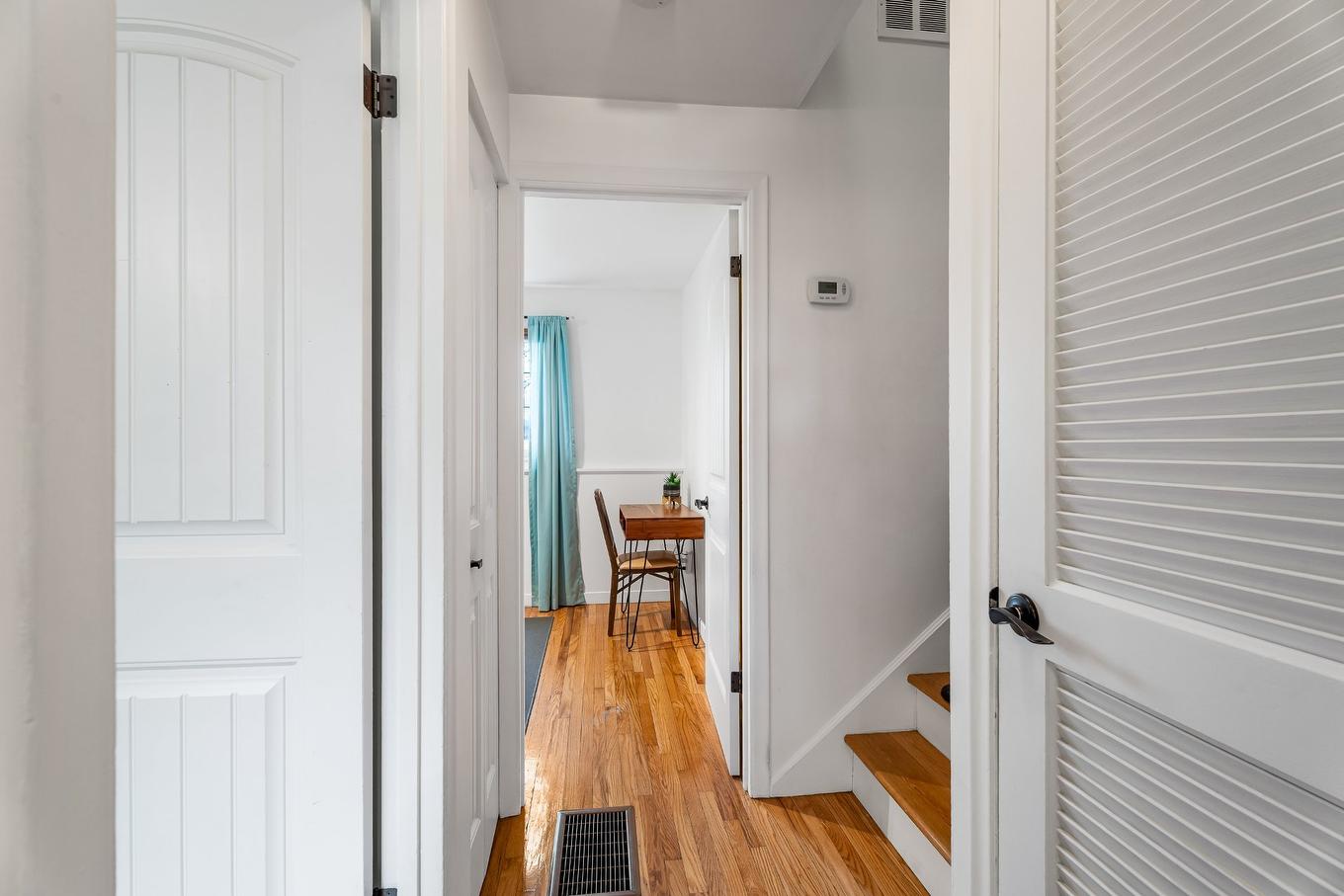 Hall - 1003 Rue Chaumont, Chambly, QC - Indoor Photo Showing Other Room