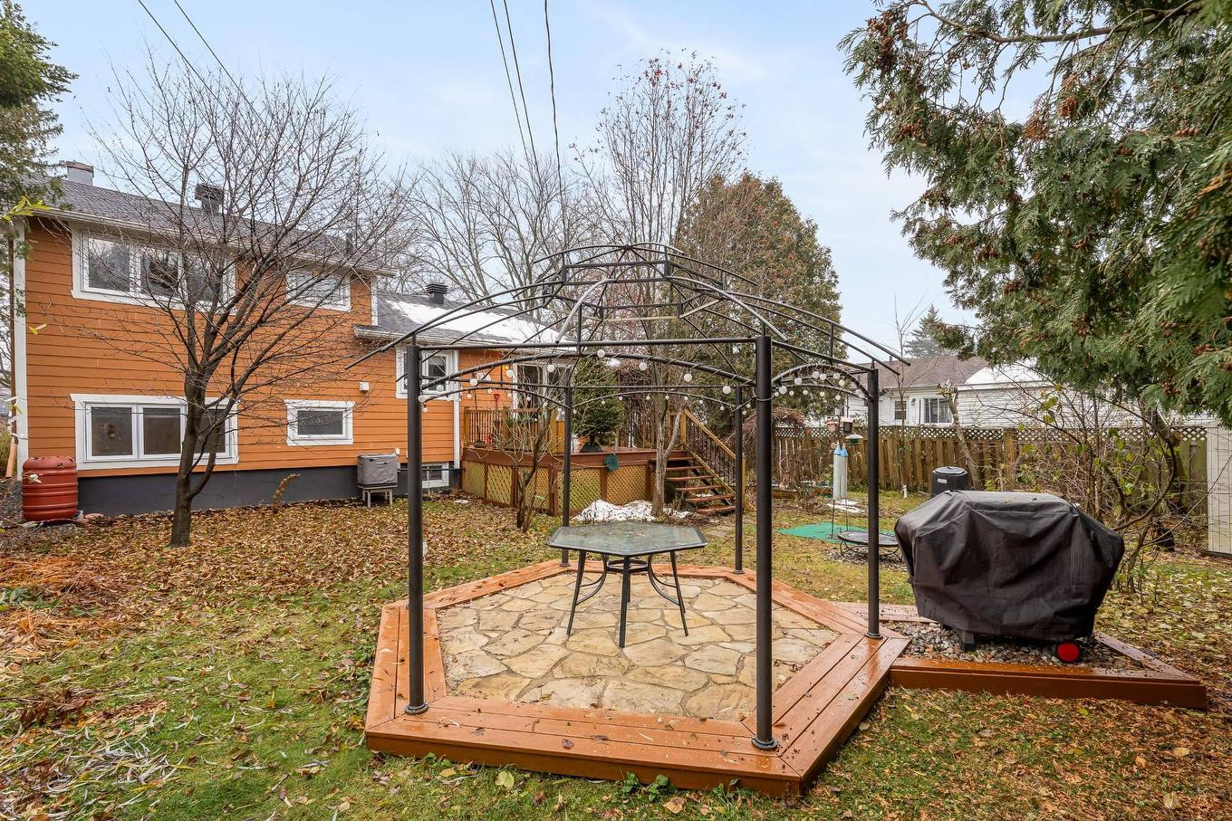 Backyard - 1003 Rue Chaumont, Chambly, QC - Outdoor