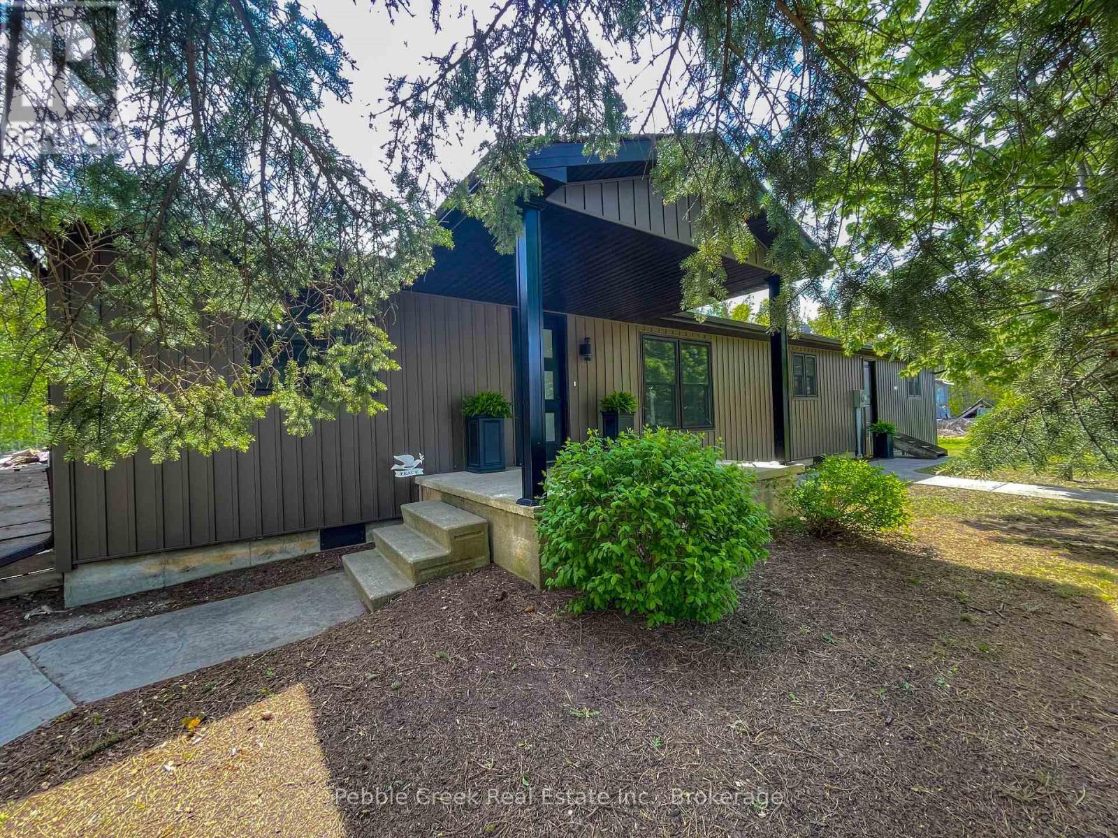 Welcome to the country! - 78240 Parr Line, Central Huron (Goderich), ON - Outdoor