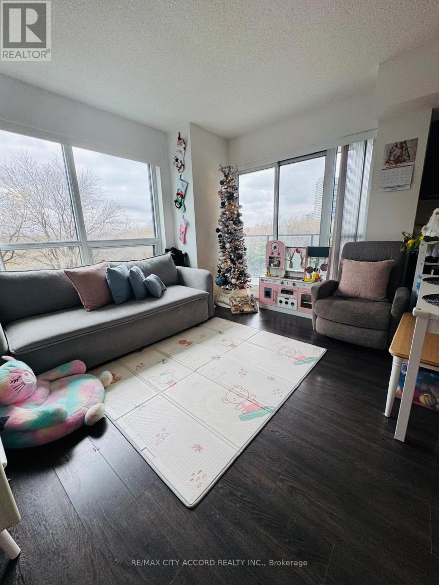 502 - 2220 Lakeshore Boulevard W, Toronto, ON - Indoor Photo Showing Living Room