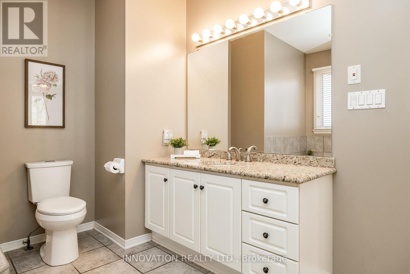 Granite vanity countertops - 25 Kyle Avenue, Ottawa, ON - Indoor Photo Showing Bathroom