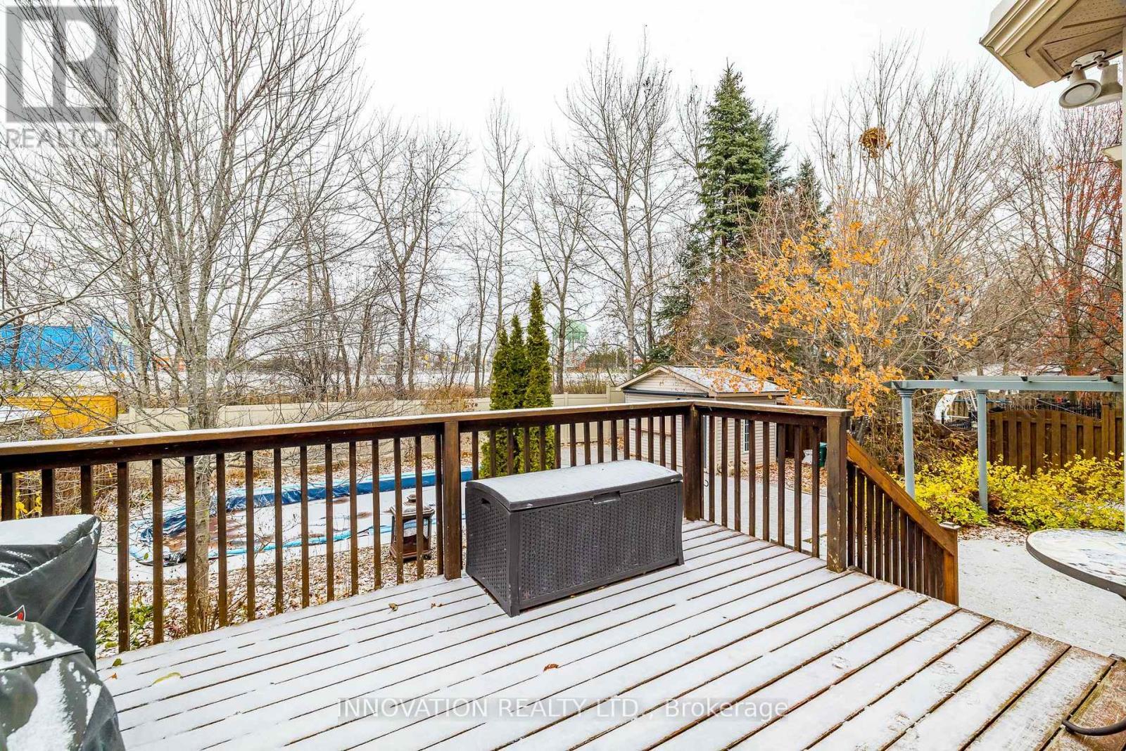view from back deck - winter - 25 Kyle Avenue, Ottawa, ON - Outdoor With Deck Patio Veranda With Exterior