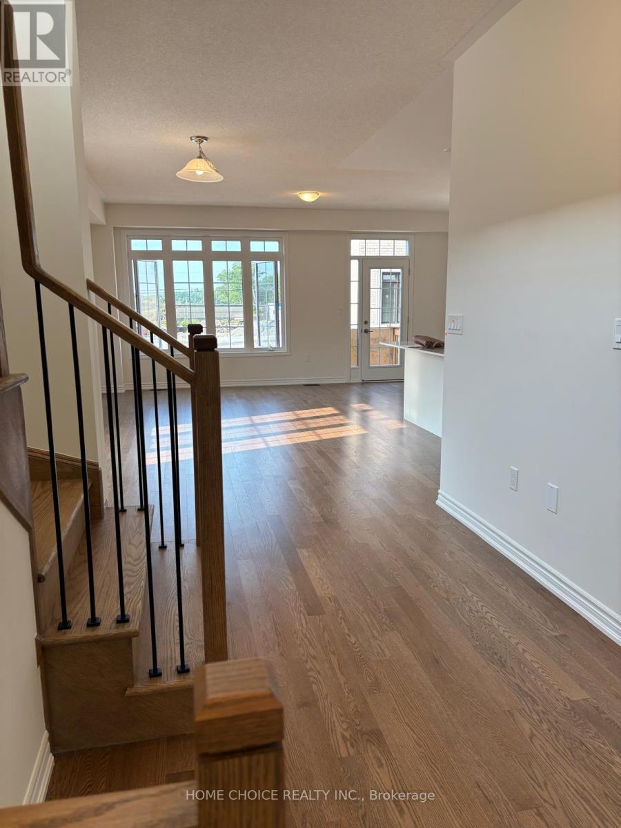 1474 Periwinkle Place, Milton, ON - Indoor Photo Showing Other Room