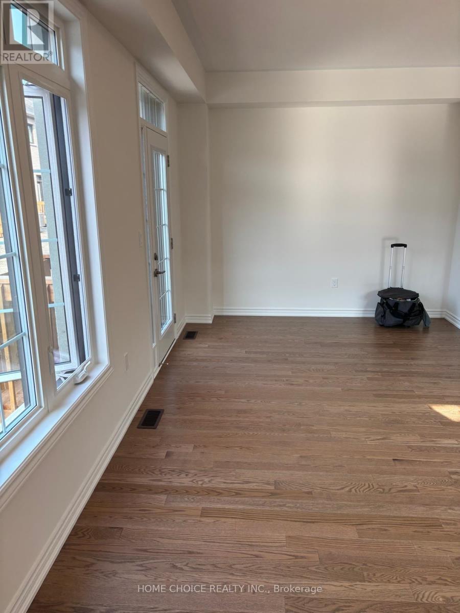 1474 Periwinkle Place, Milton, ON - Indoor Photo Showing Other Room