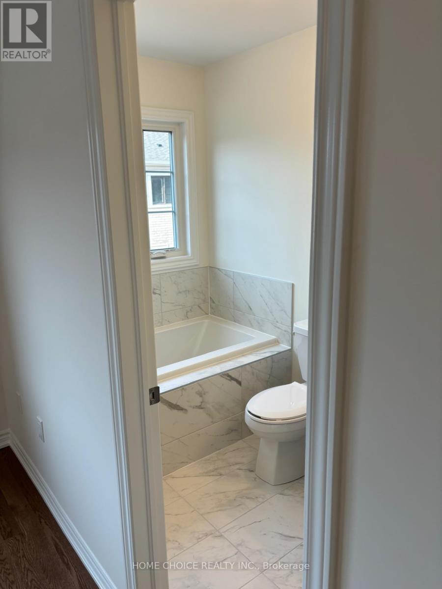 1474 Periwinkle Place, Milton, ON - Indoor Photo Showing Bathroom