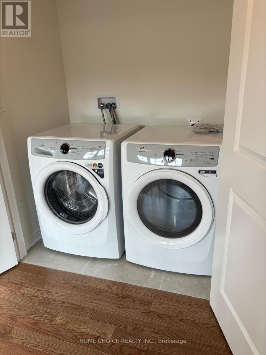 1474 Periwinkle Place, Milton, ON - Indoor Photo Showing Laundry Room