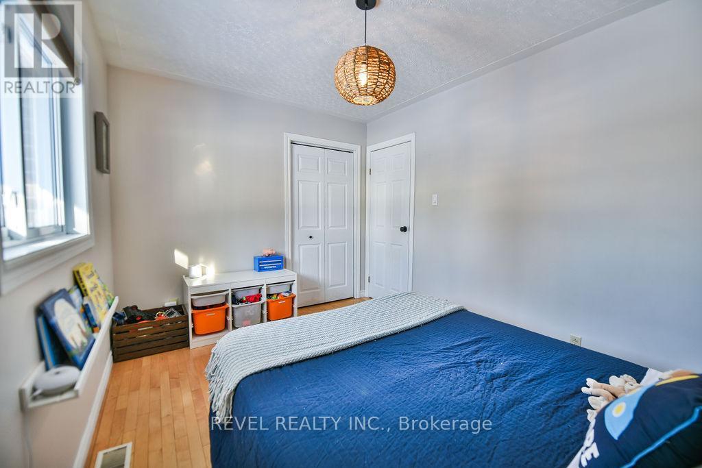 2104 Jaguar Drive, Timmins (Mtj - 101 West), ON - Indoor Photo Showing Bedroom
