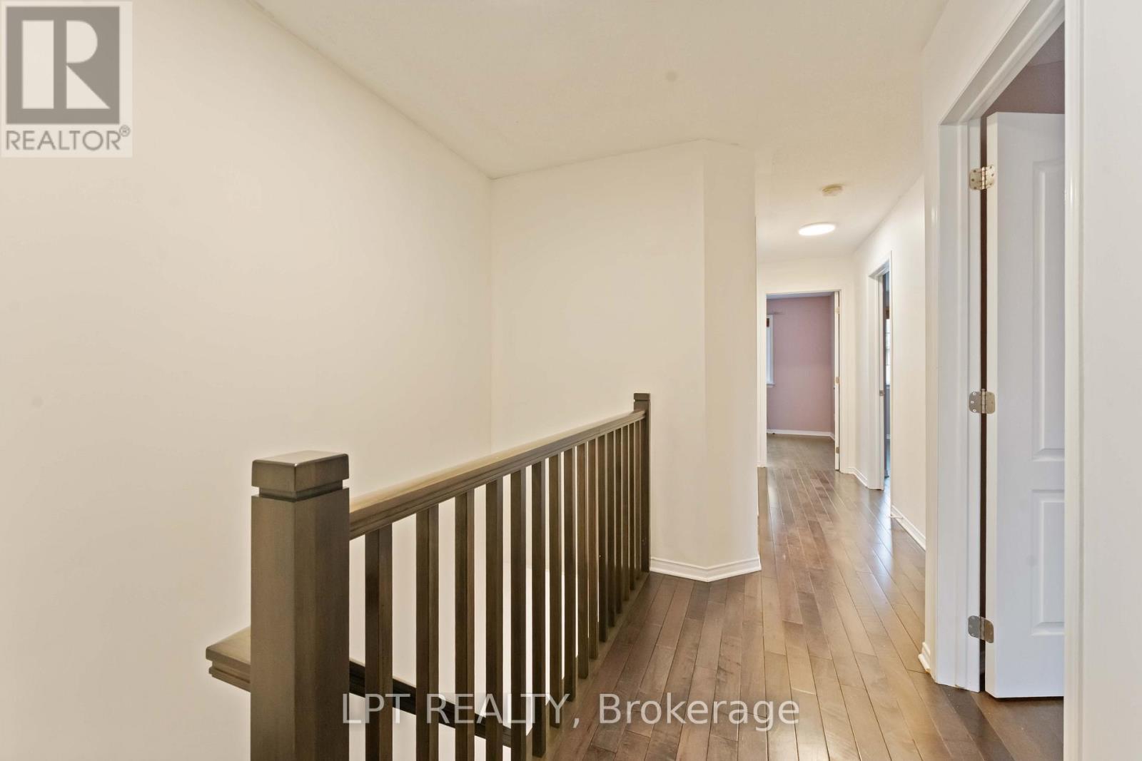 213 Idlewild Private, Ottawa, ON - Indoor Photo Showing Other Room