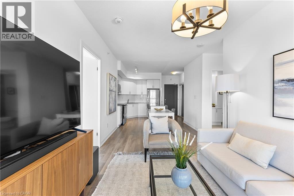 550 North Service Road Unit# 218, Grimsby, ON - Indoor