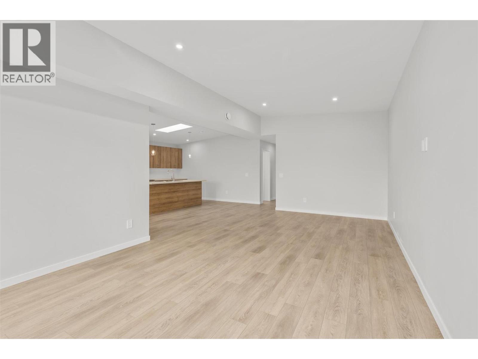 Monarch Floor Plan shown with Beach Interior - 8900 Jim Bailey Road Unit# 115, Kelowna, BC