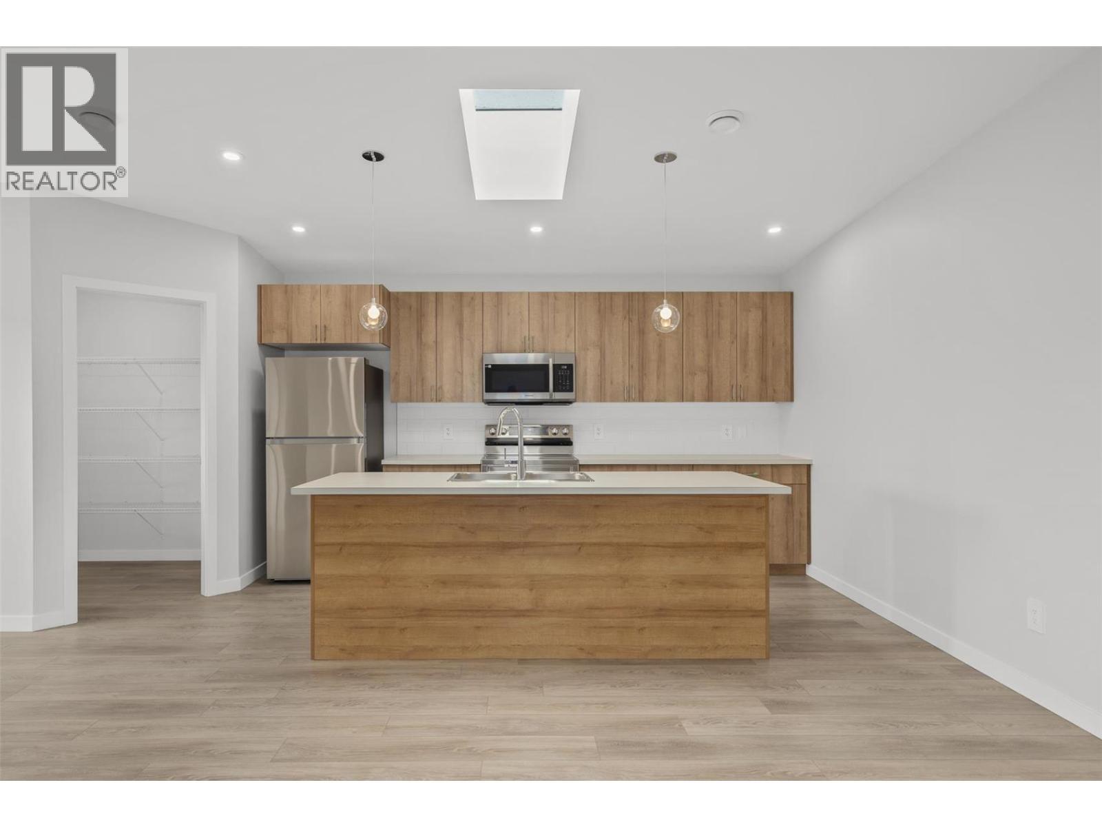 Monarch Floor Plan shown with Beach Interior - 8900 Jim Bailey Road Unit# 115, Kelowna, BC