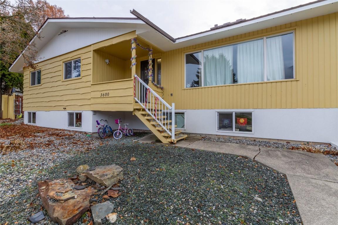 3600 37 Avenue, Vernon, BC - Outdoor