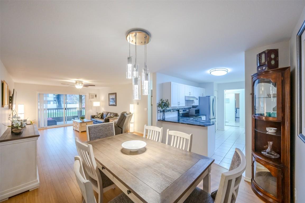 103-1820 Atkinson Street, Penticton, BC - Indoor Photo Showing Dining Room
