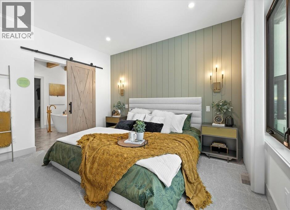 1062 Emslie Street, Kelowna, BC - Indoor Photo Showing Bedroom