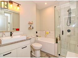 Main floor En-suite -