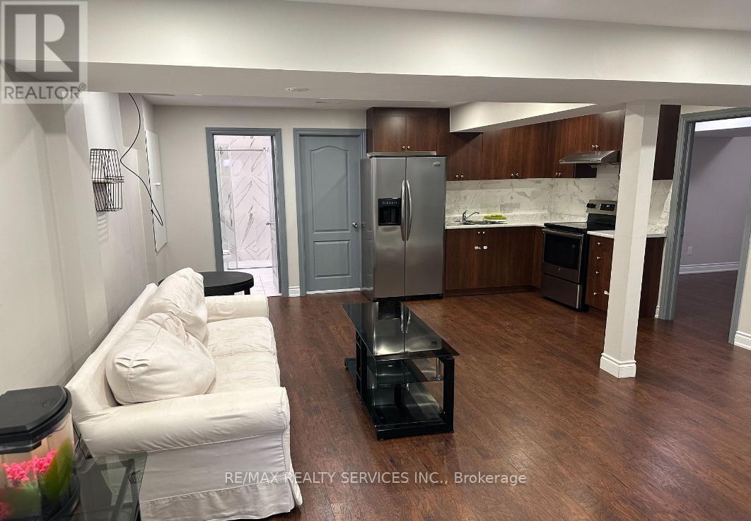 (Basement) - 4 Mellowood Avenue, Brampton, ON