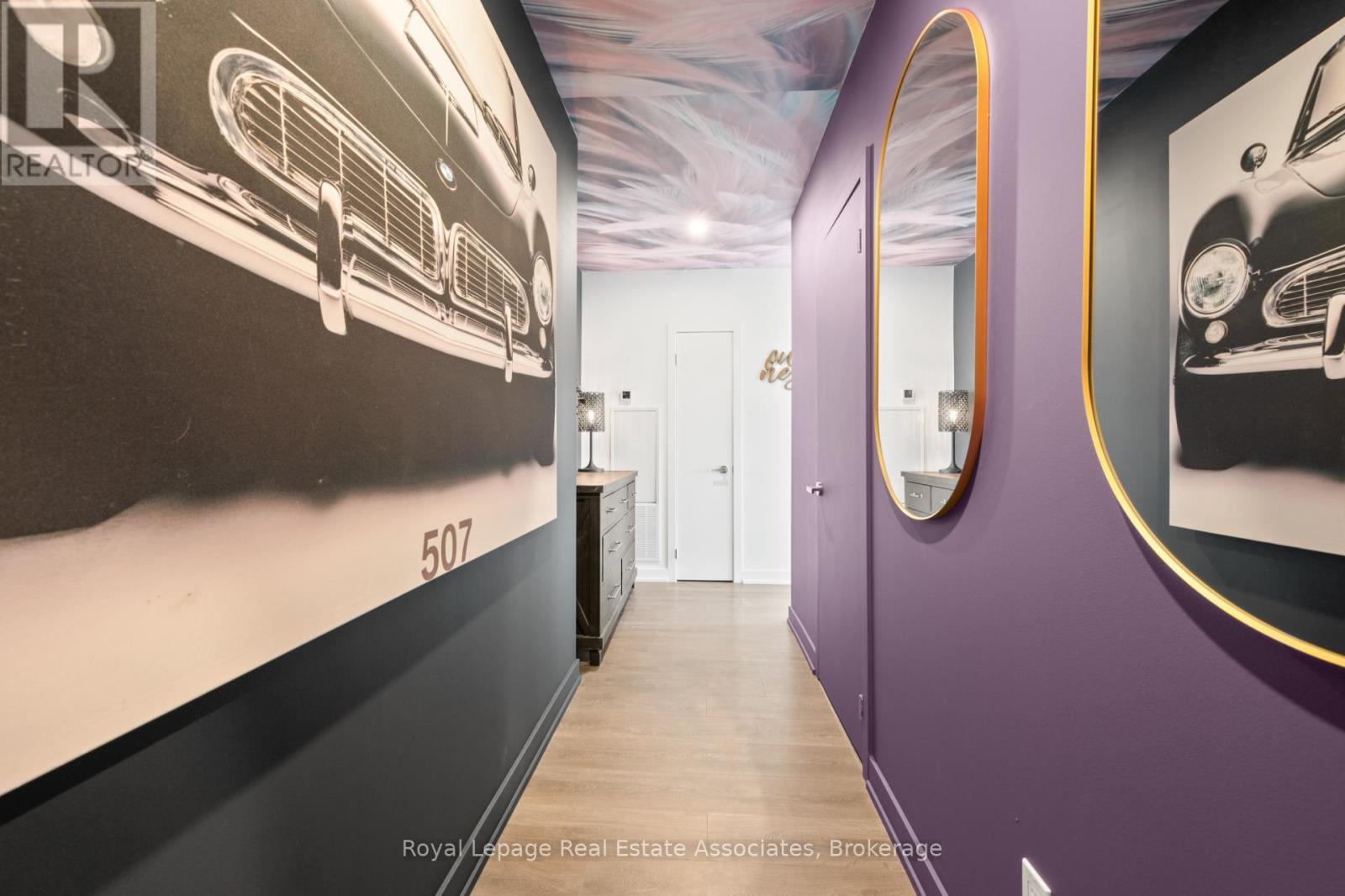 602 - 370 Martha Street, Burlington, ON - Indoor Photo Showing Other Room