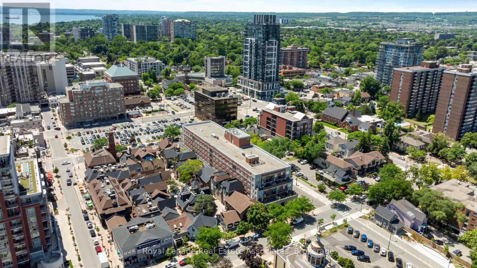 602 - 370 Martha Street, Burlington, ON - Outdoor With View