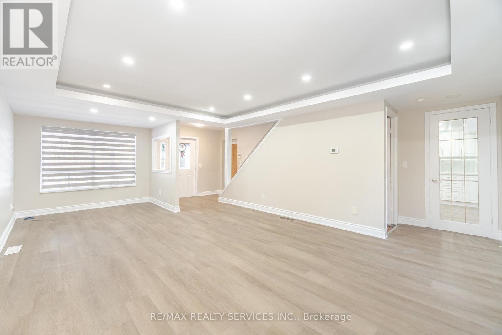 12270 Fourth Line, Milton, ON - Indoor Photo Showing Other Room