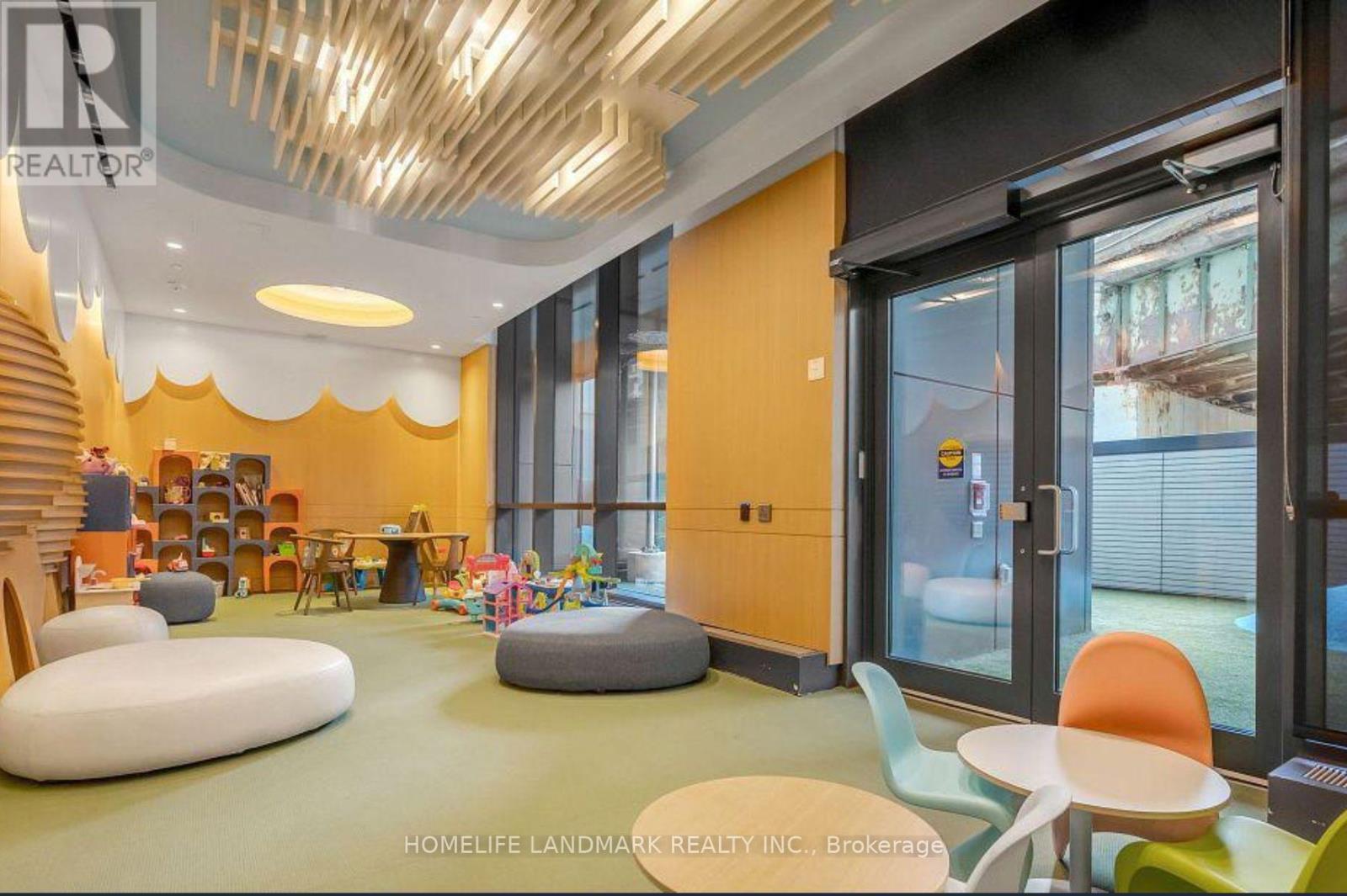 2516 - 19 Bathurst Street, Toronto, ON - Indoor