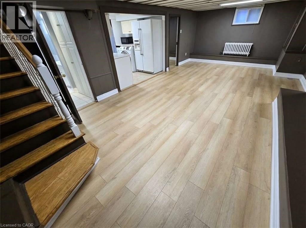 1568 Cawthra Court, Mississauga, ON - Indoor