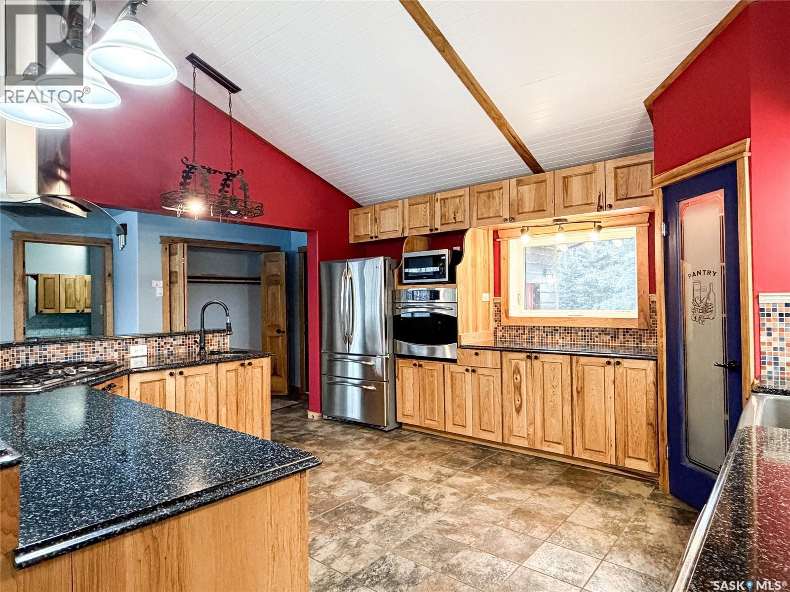 5 Acres Sw On Hwy 4, Meadow Lake Rm No.588, SK - Indoor Photo Showing Kitchen