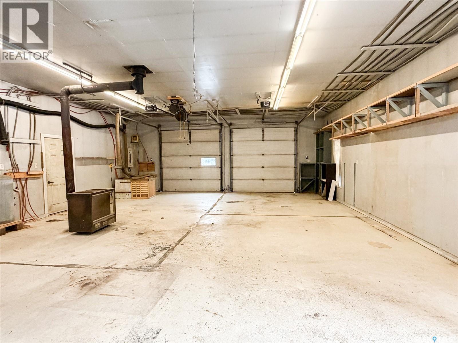 5 Acres Sw On Hwy 4, Meadow Lake Rm No.588, SK - Indoor Photo Showing Garage