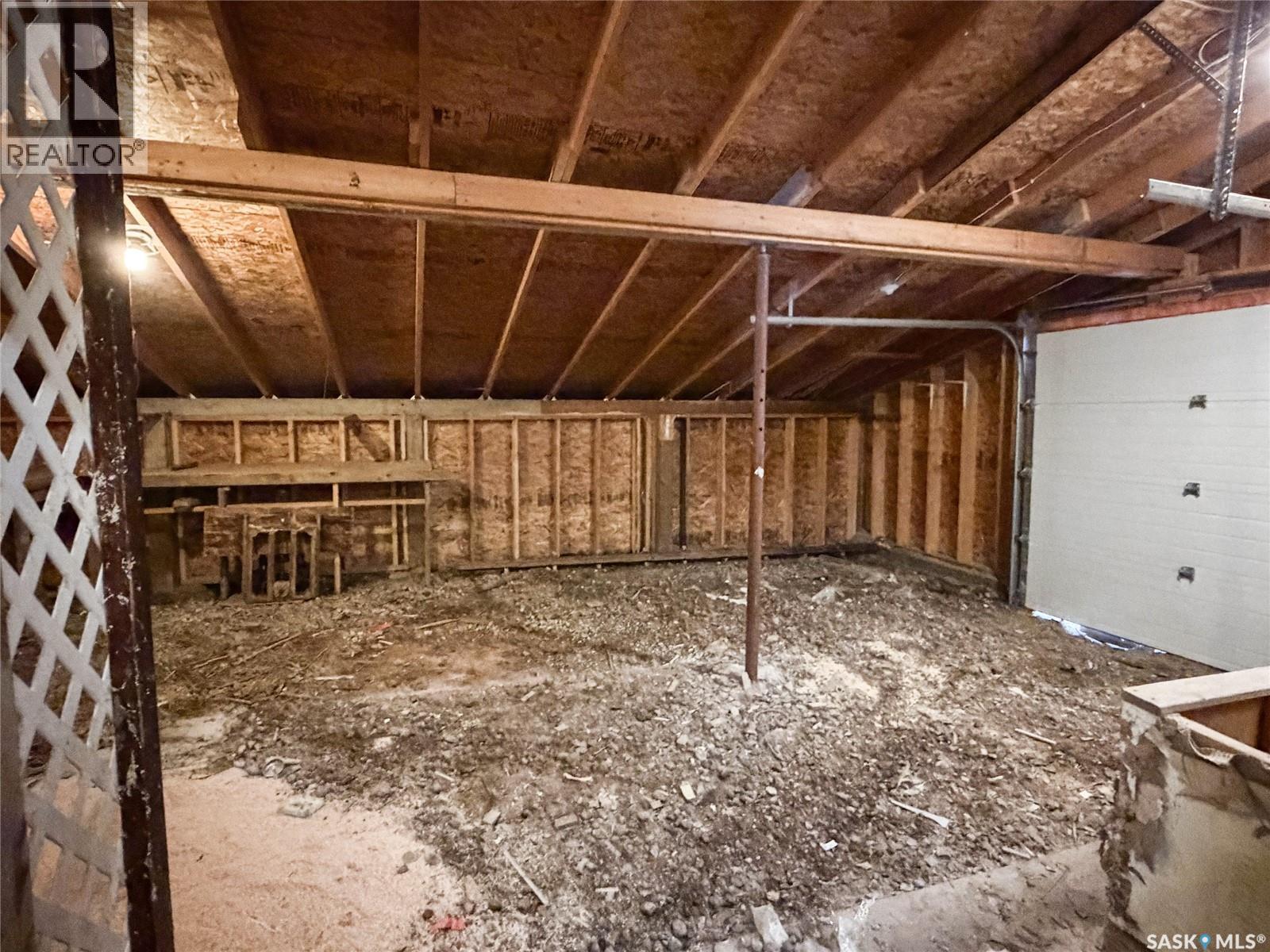 5 Acres Sw On Hwy 4, Meadow Lake Rm No.588, SK - Indoor Photo Showing Garage