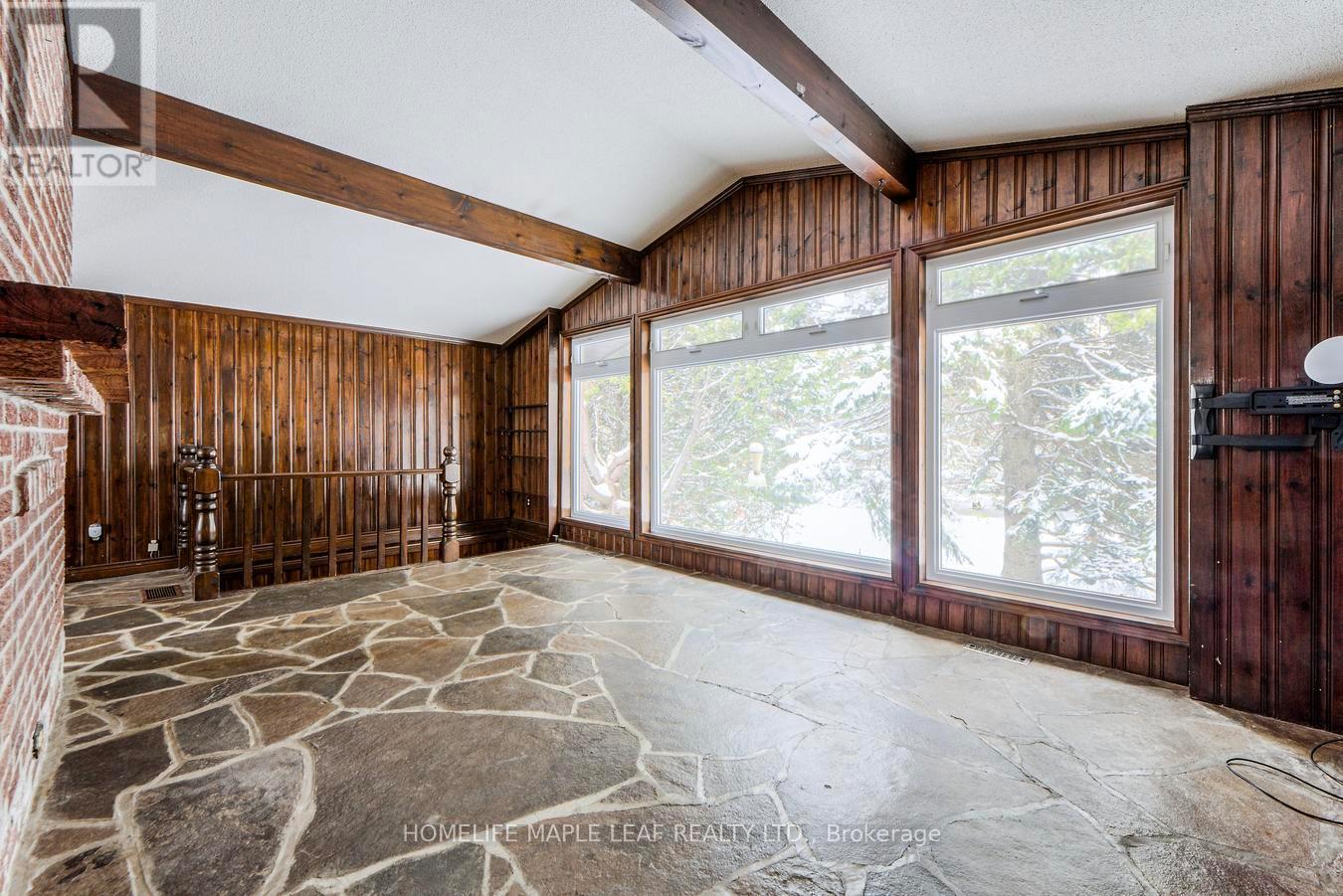 253048 9Th Line, Amaranth, ON - Indoor Photo Showing Other Room