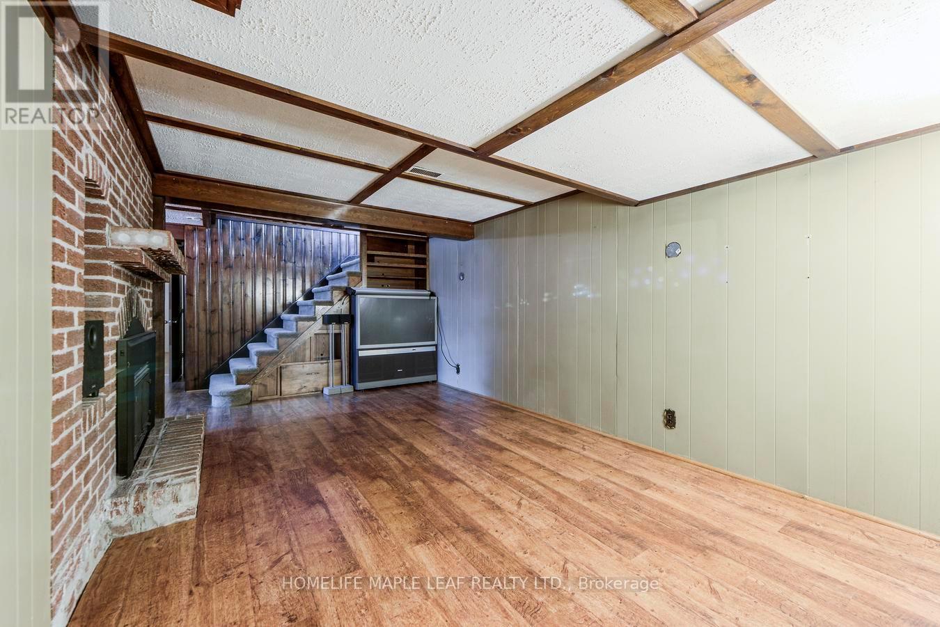253048 9Th Line, Amaranth, ON - Indoor Photo Showing Other Room With Fireplace