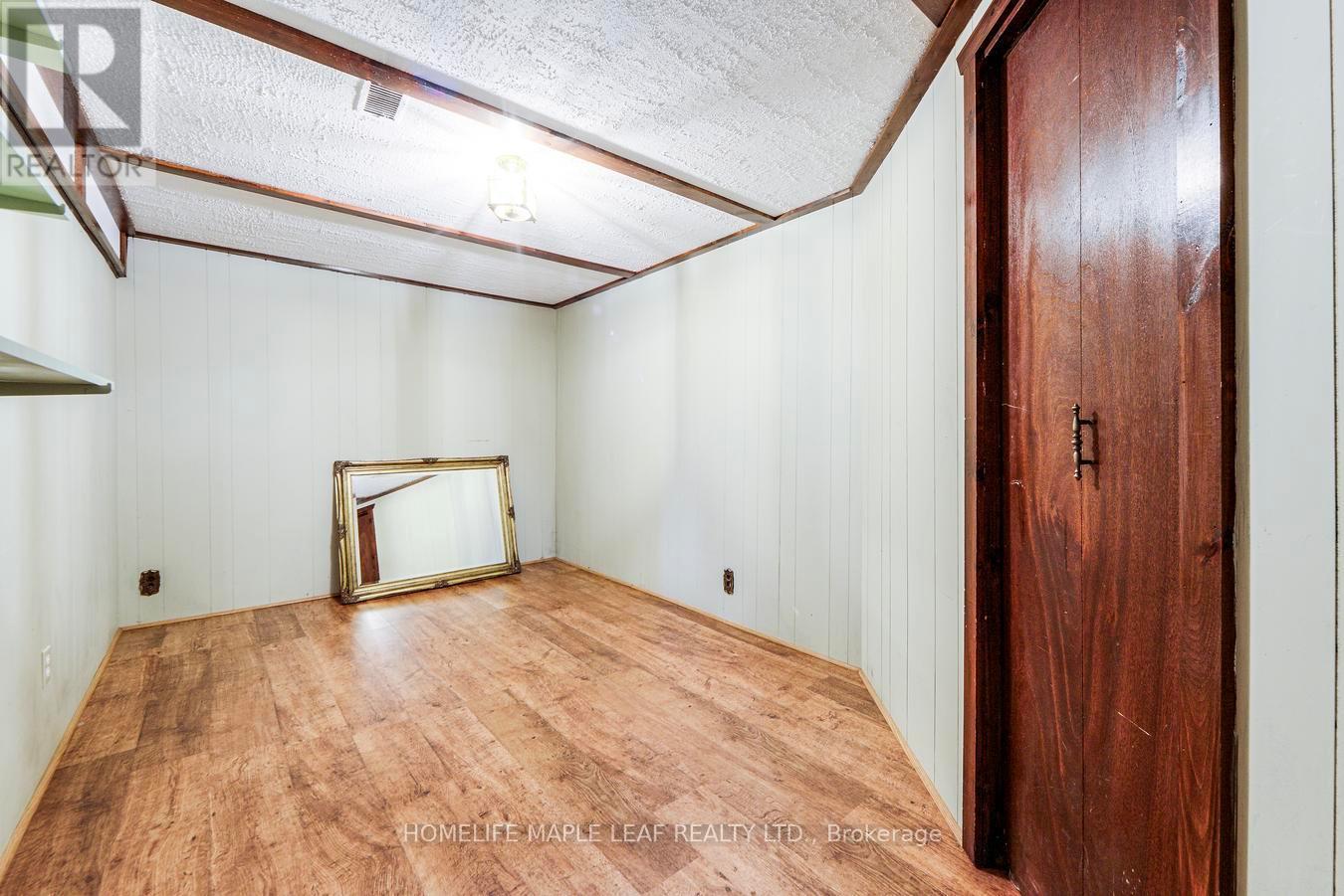 253048 9Th Line, Amaranth, ON - Indoor Photo Showing Other Room