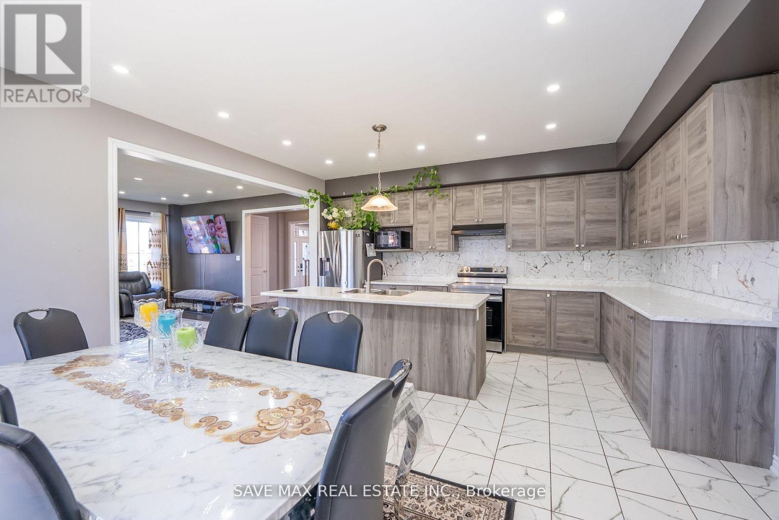 56 Witteveen Drive, Brantford, ON - Indoor