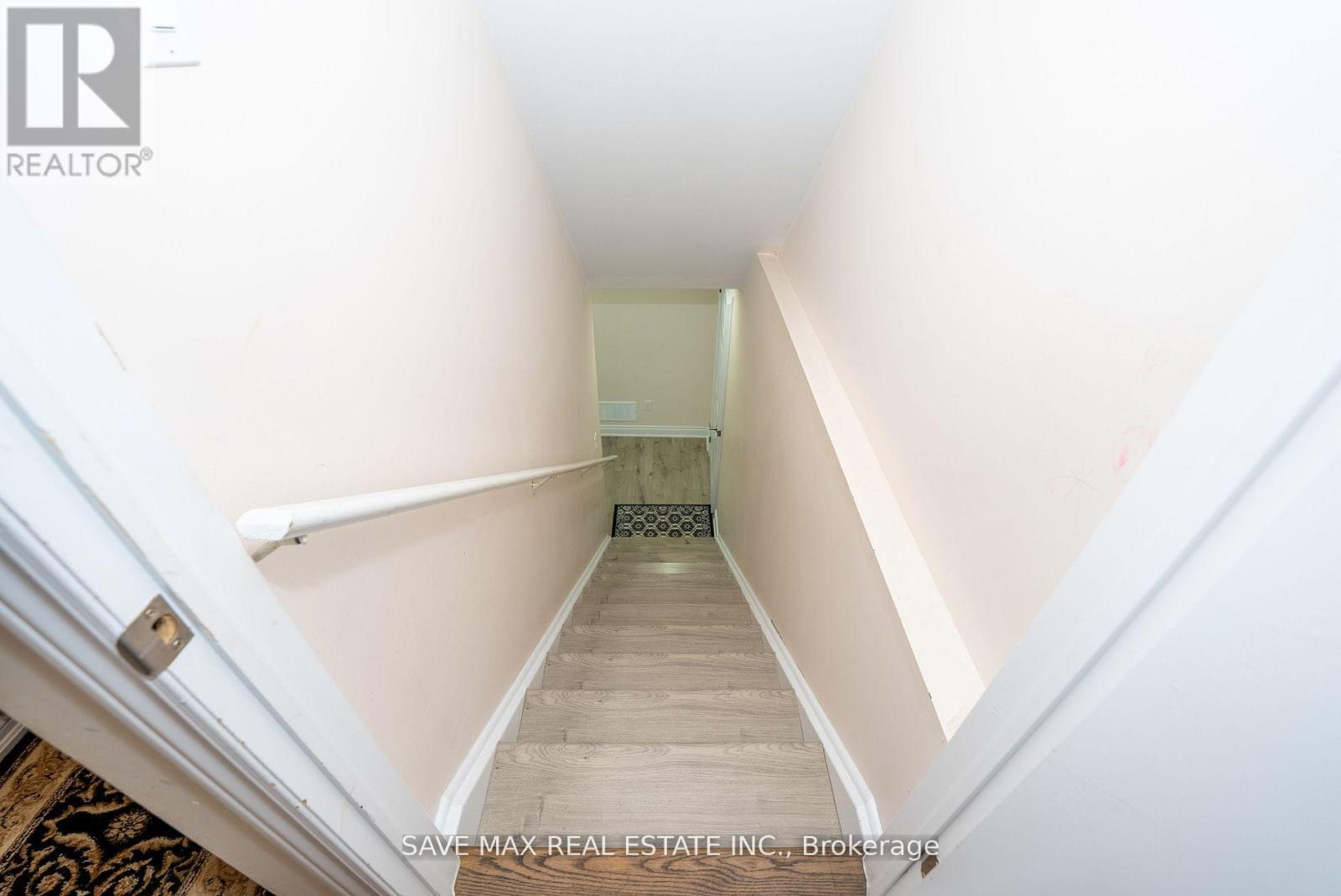 56 Witteveen Drive, Brantford, ON - Indoor Photo Showing Other Room