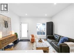 Woodlark Floor Plan Livingroom & Kitchen Area -