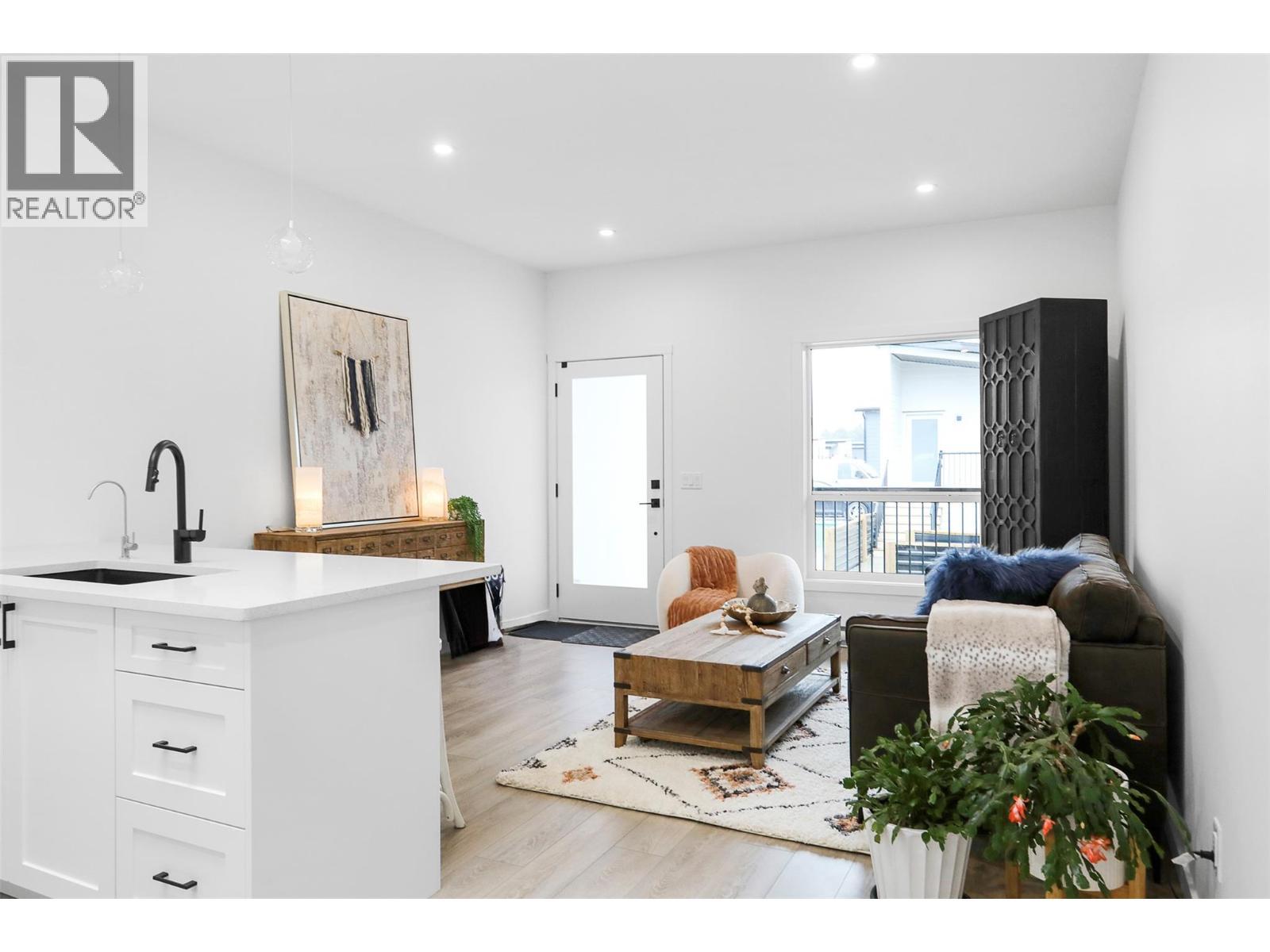 Woodlark Floor Plan Livingroom & Kitchen Area - 8900 Jim Bailey Road Unit# 167, Kelowna, BC