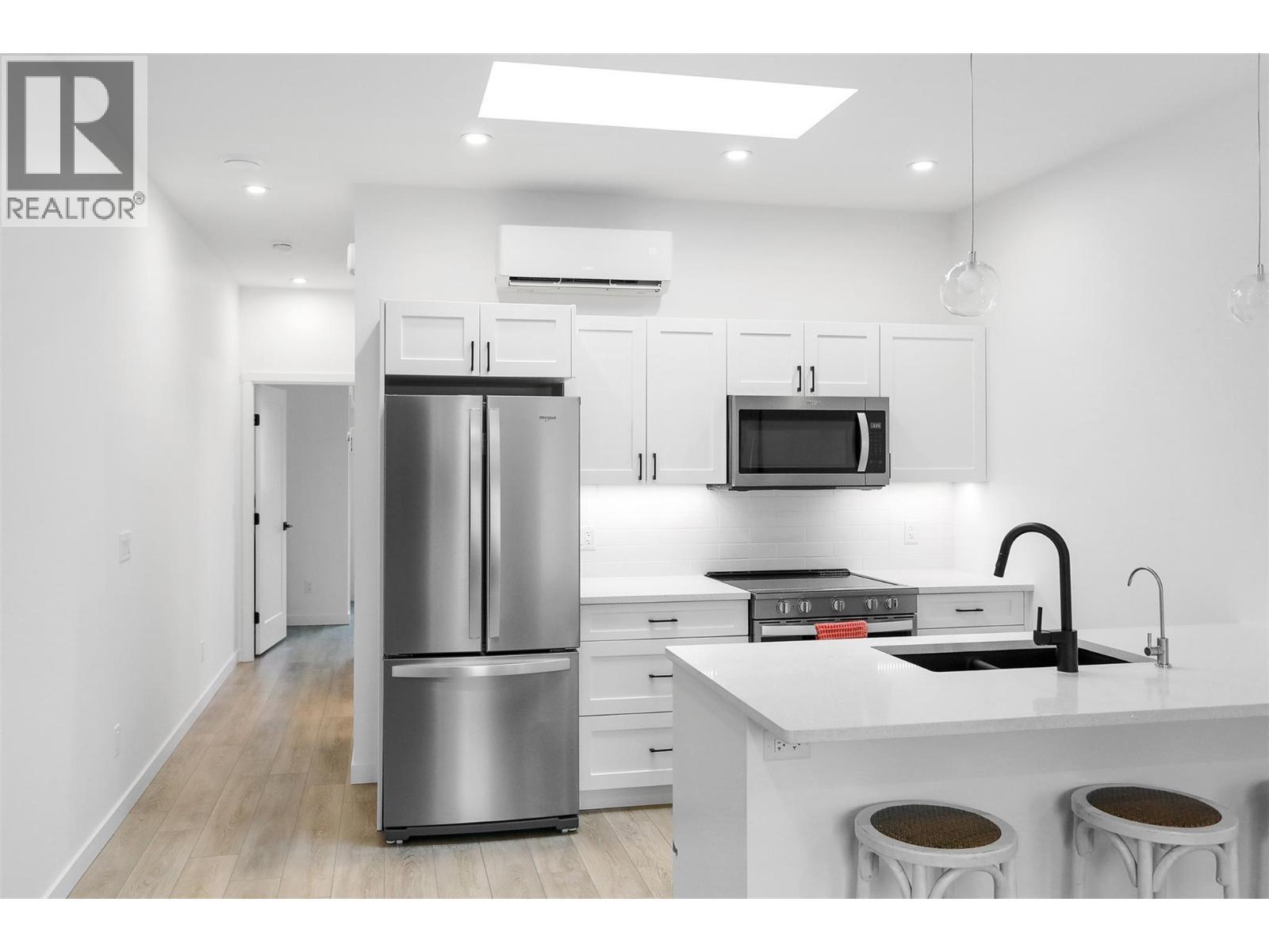 Upgraded Kitchen & Appliance Upgrade (not included in base model price). - 8900 Jim Bailey Road Unit# 167, Kelowna, BC
