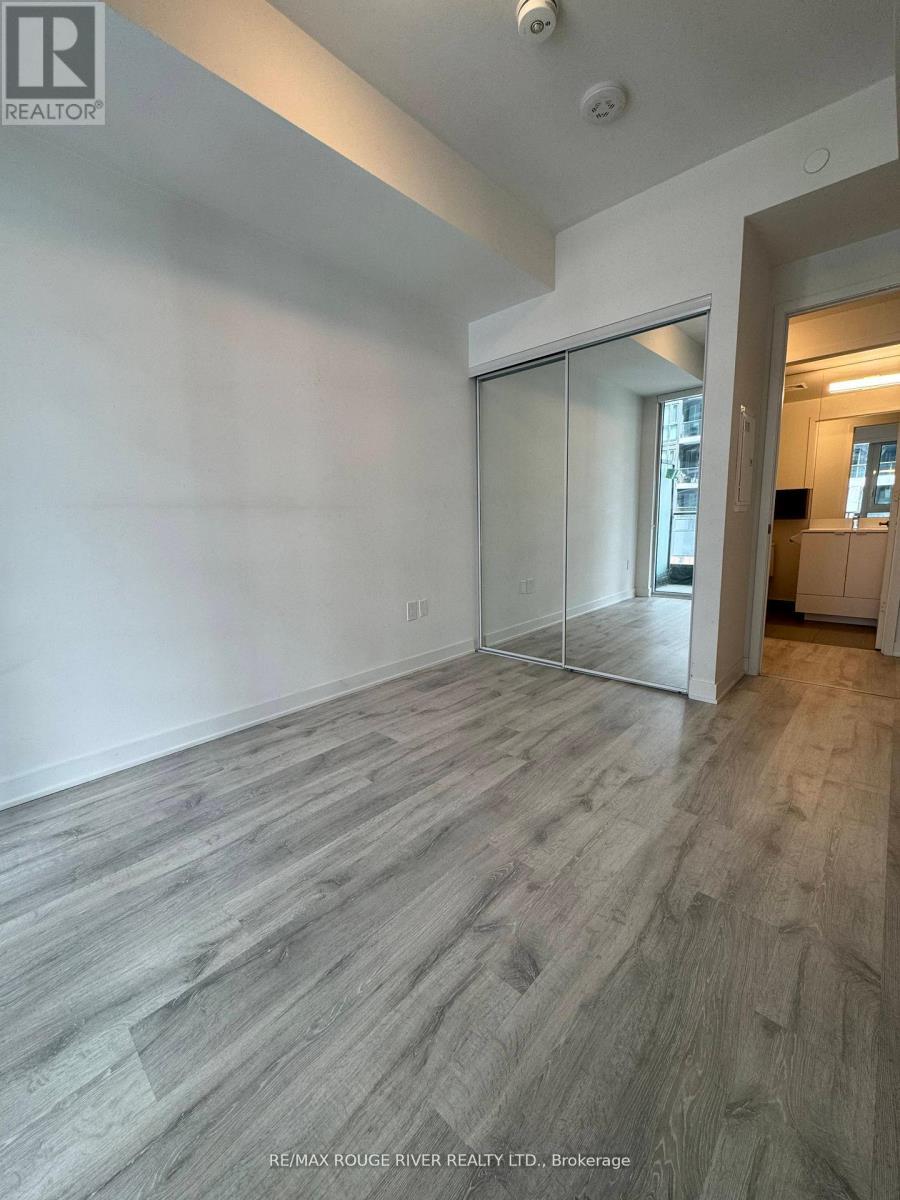 531 Se - 60 Princess Street, Toronto, ON - Indoor Photo Showing Other Room