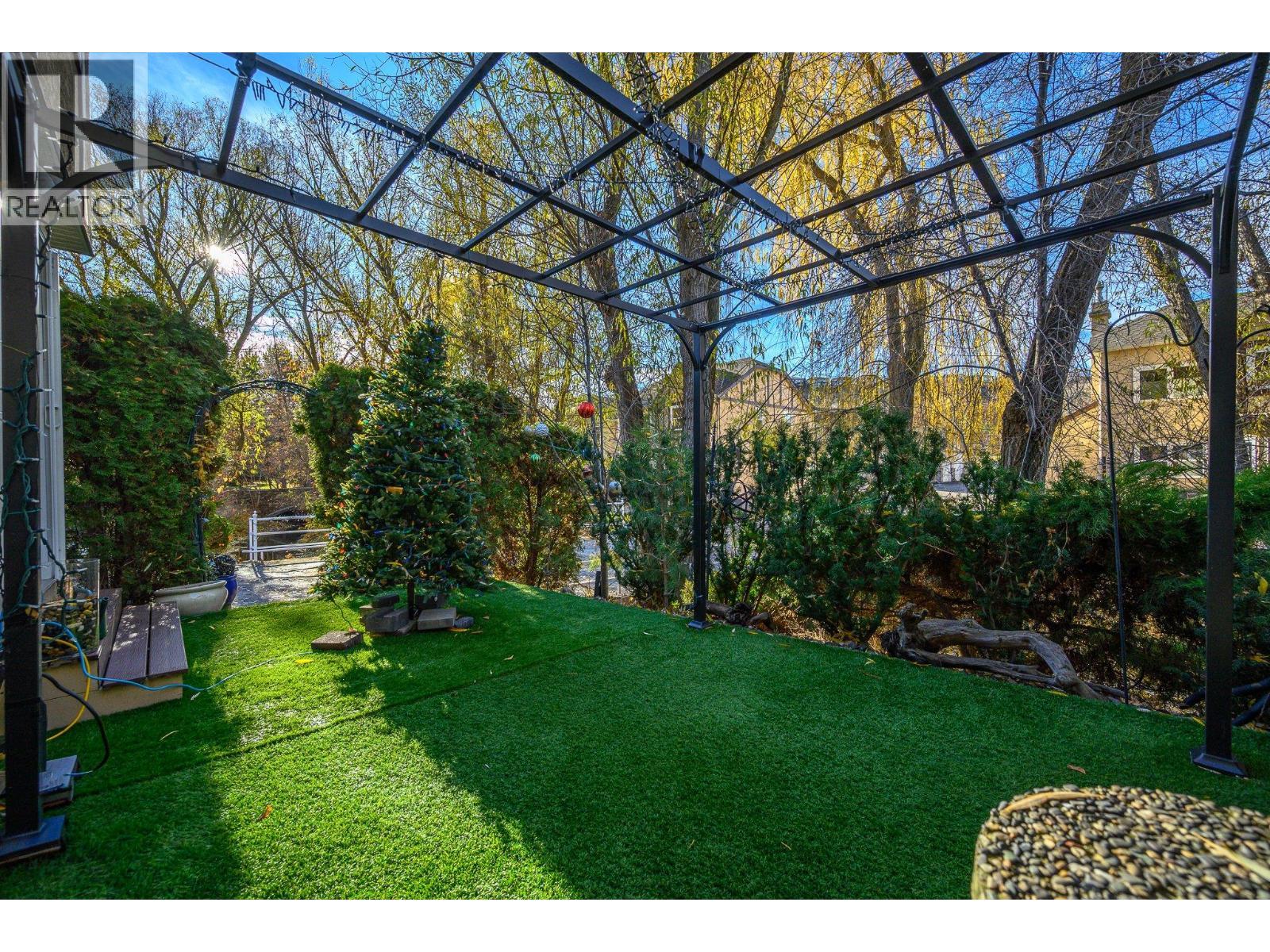 401 Browne Road Unit# 9, Vernon, BC - Outdoor