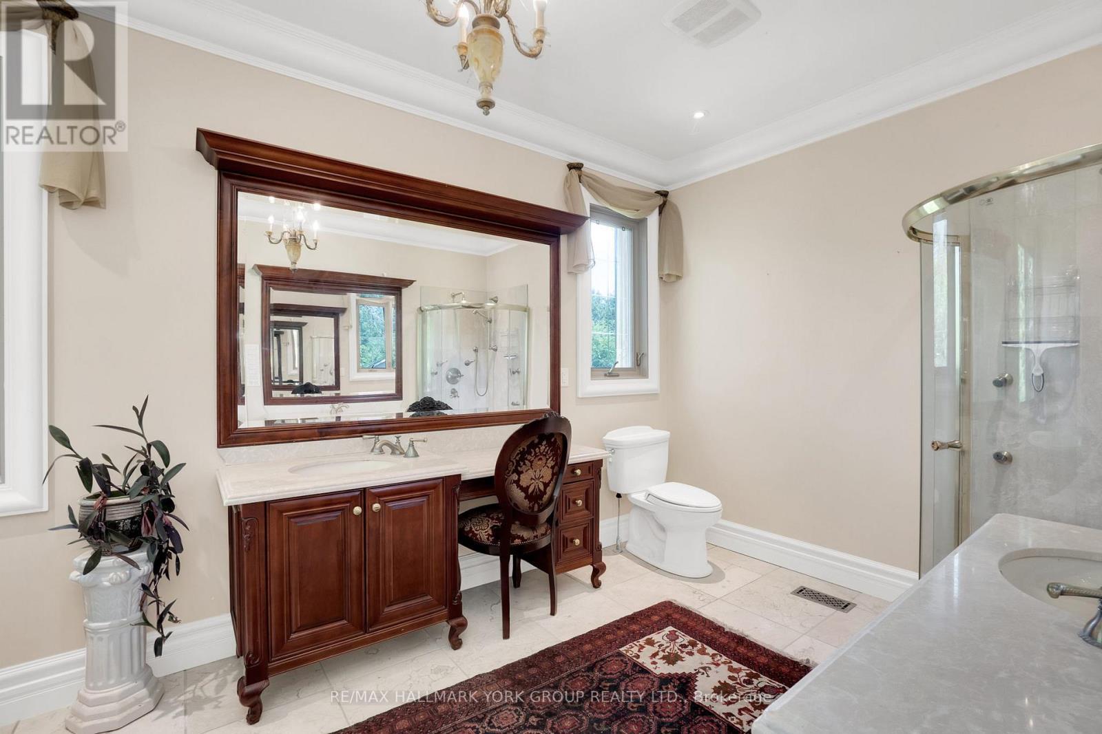 2 Kingswood Drive, King, ON - Indoor Photo Showing Bathroom
