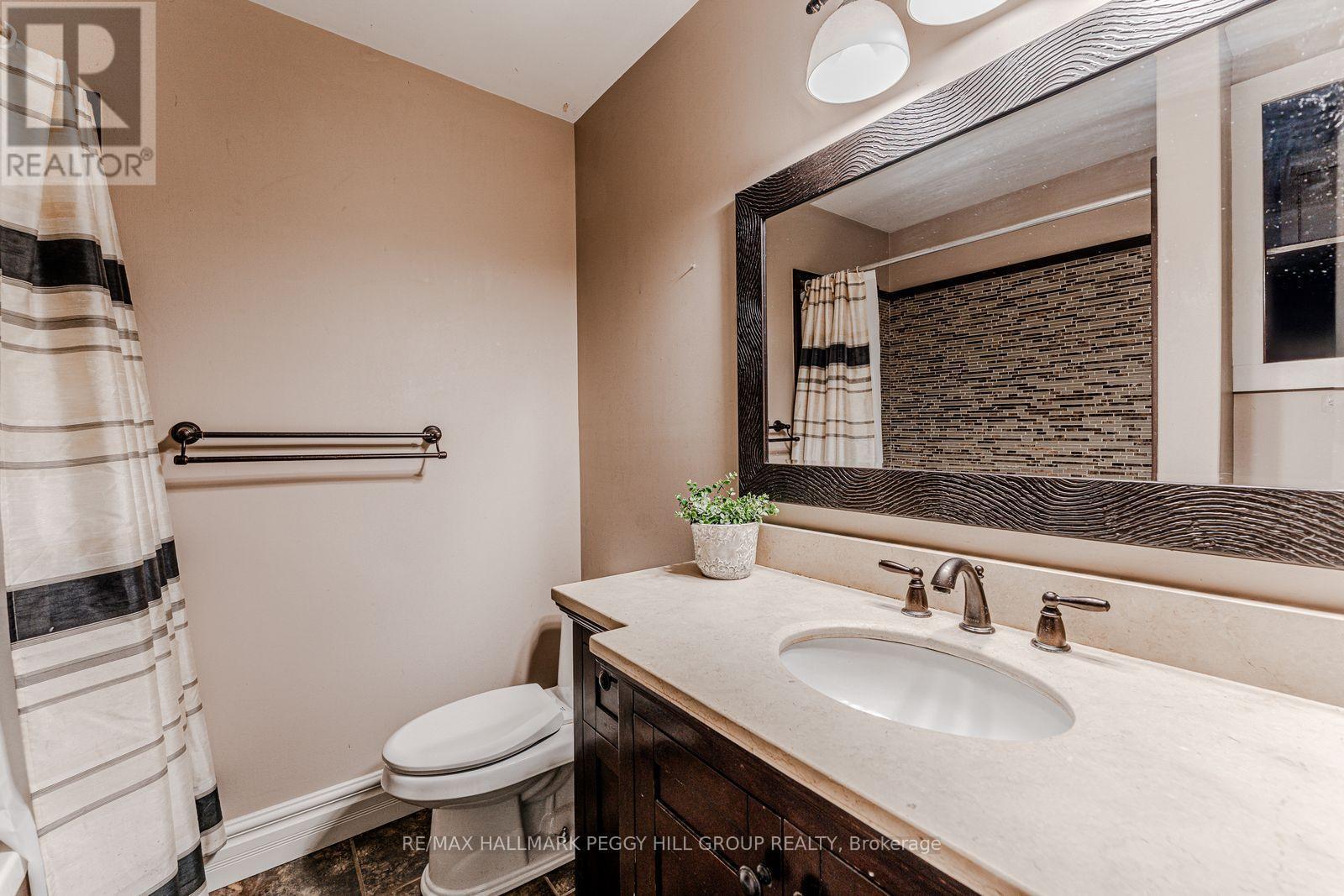 7 Sandlewood Trail, Ramara, ON - Indoor Photo Showing Bathroom