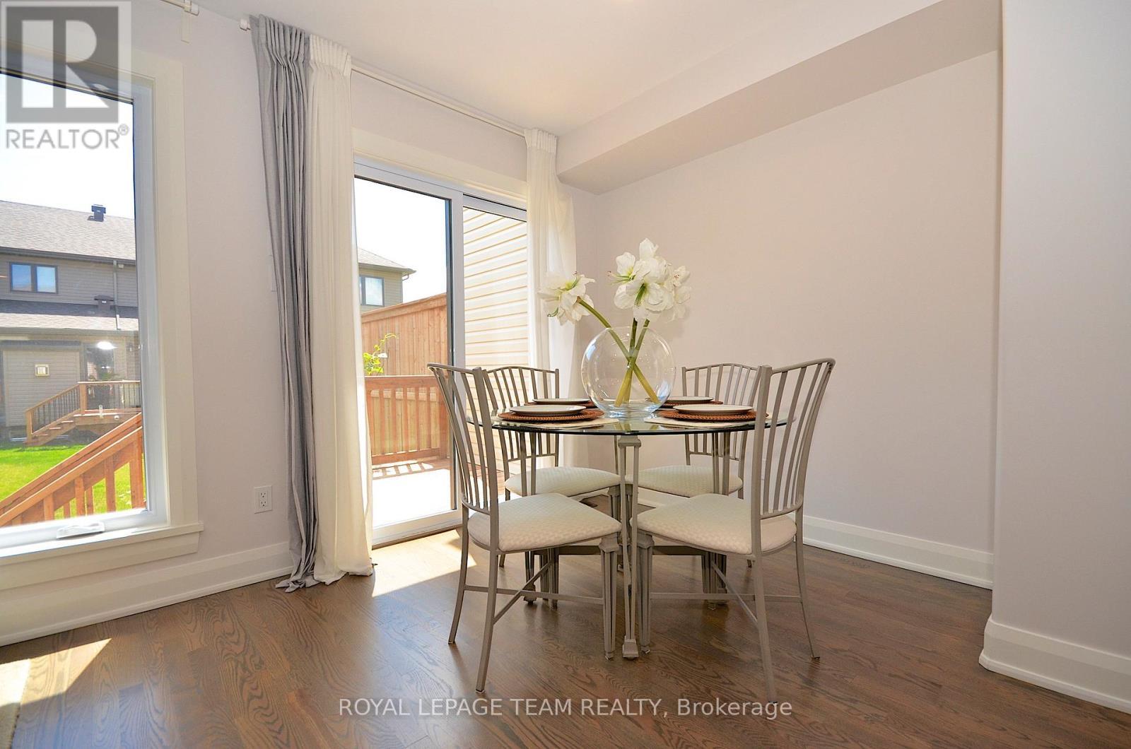 331 Proud Walk Drive Drive S, Ottawa, ON - Indoor Photo Showing Dining Room