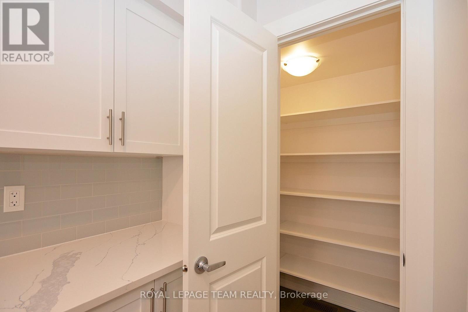 331 Proud Walk Drive Drive S, Ottawa, ON - Indoor