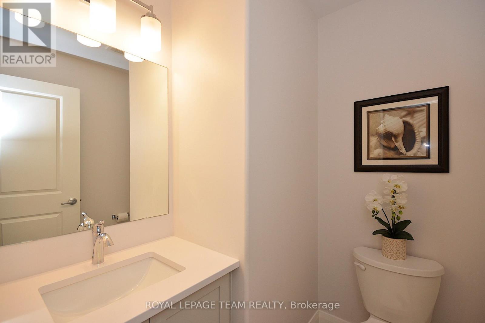 331 Proud Walk Drive Drive S, Ottawa, ON - Indoor Photo Showing Bathroom