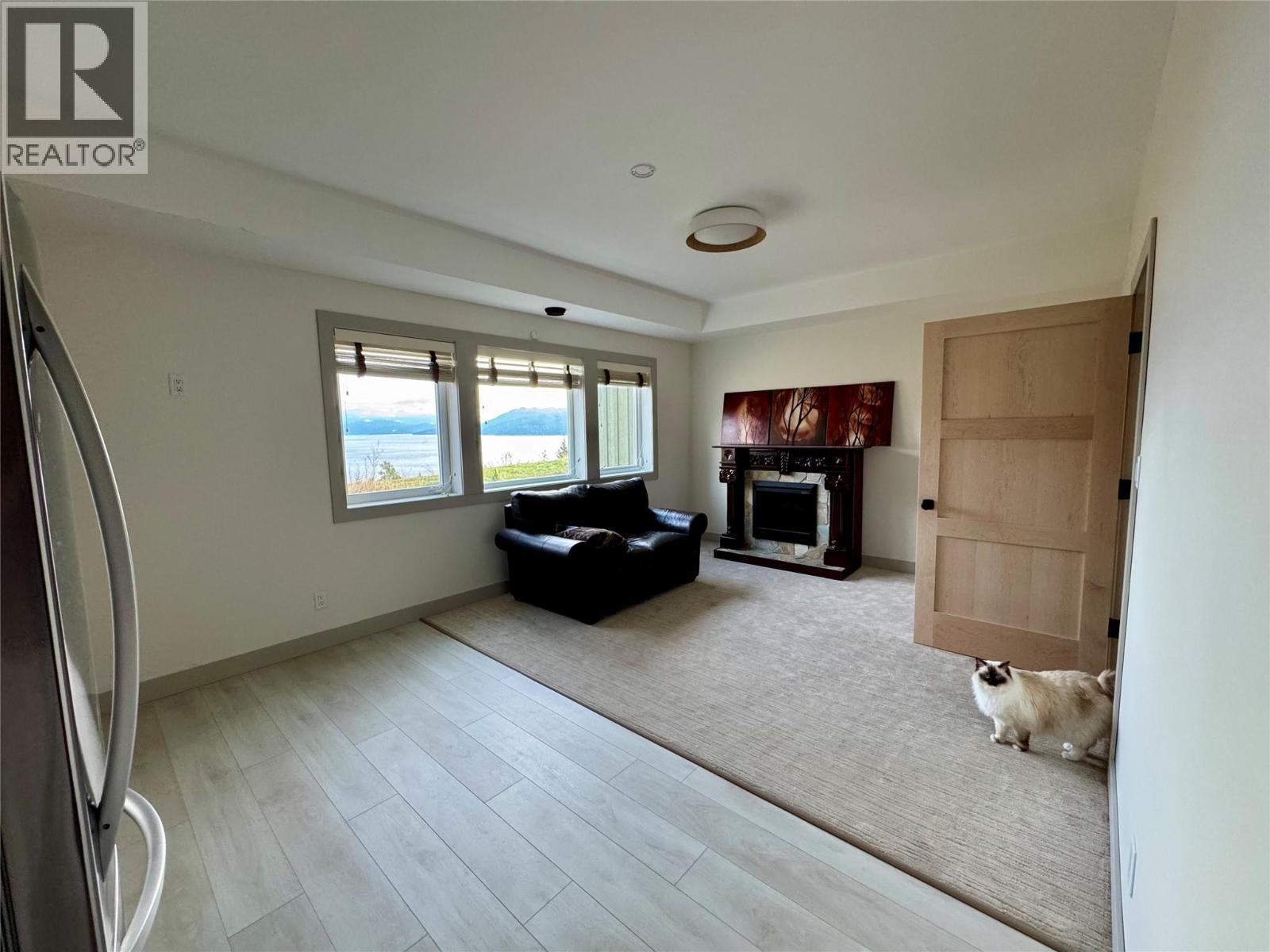 4465 Squilax-Anglemont Road, Scotch Creek, BC - Indoor