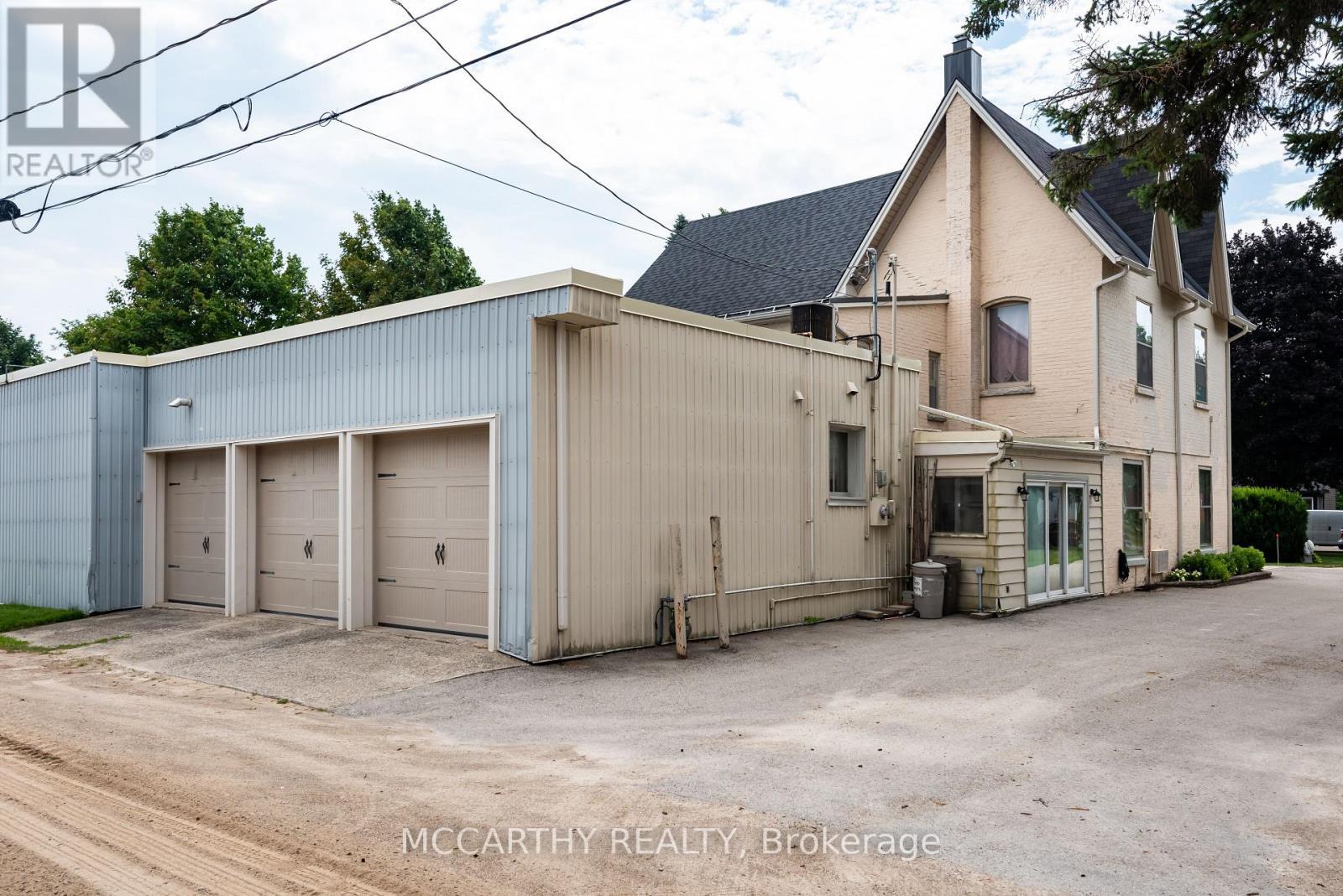 318 Main Street E, Shelburne, ON