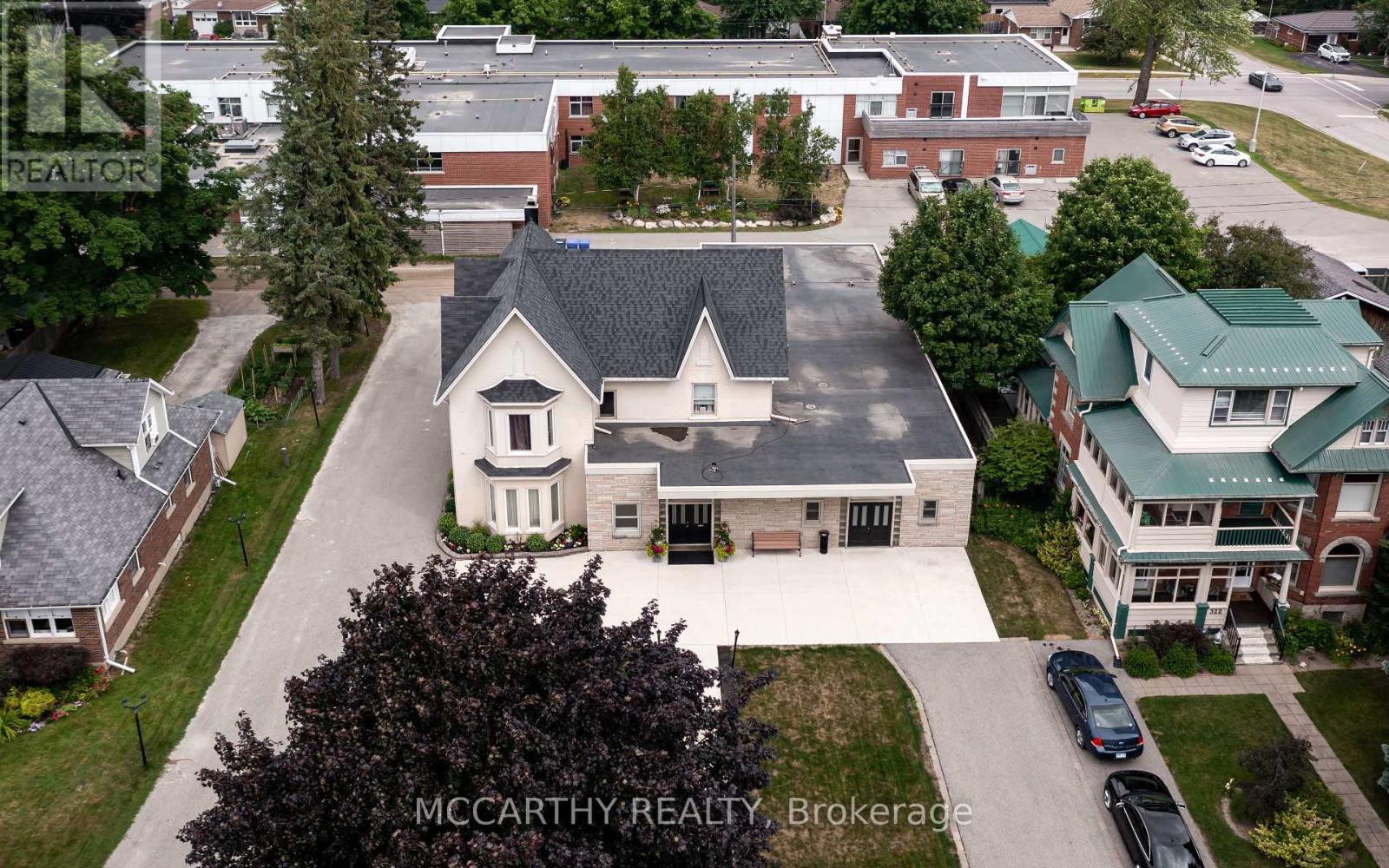 318 Main Street E, Shelburne, ON